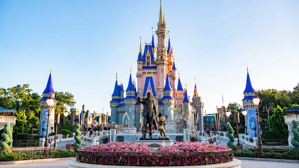 Magic Kingdom Transportation – VIP Car Service by Orlando Magical Rides
