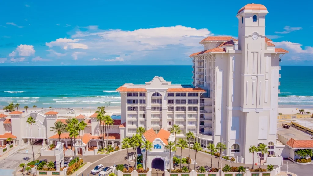 Orlando Airport shuttle and black car transfers to Palm Plaza Oceanfront Resort