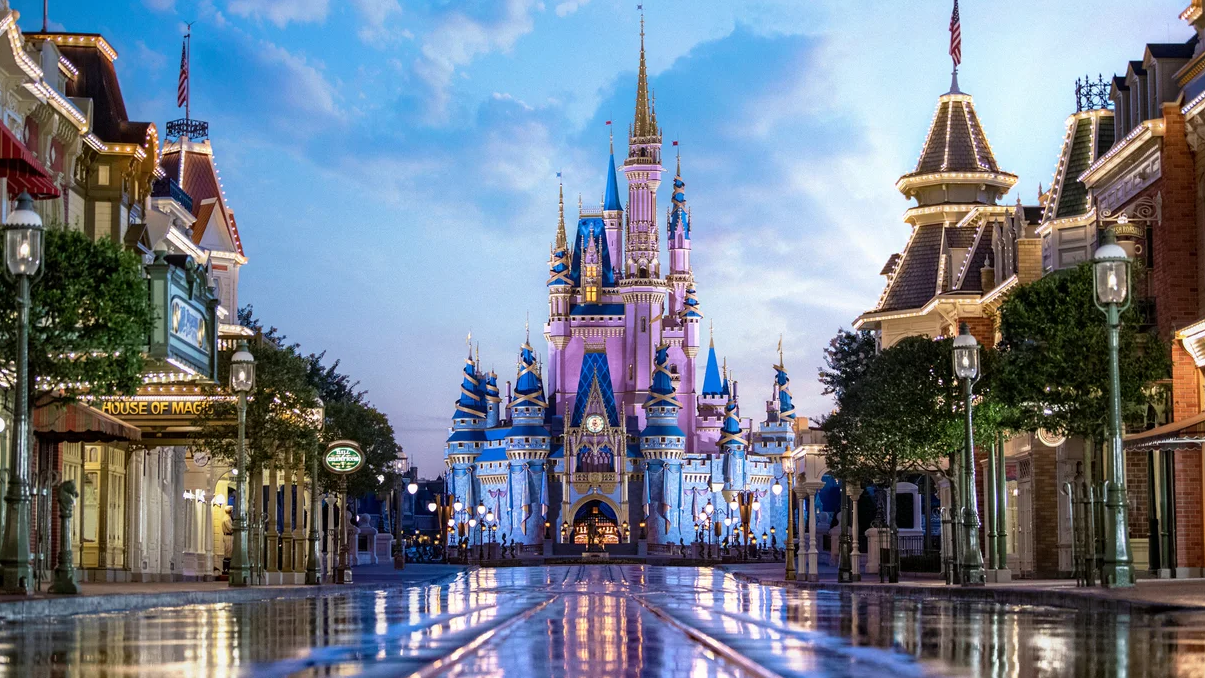 Limo service from Orlando Airport to Disney World with luxury transportation